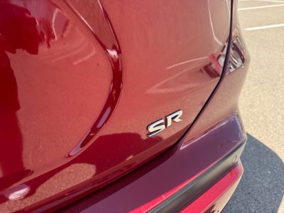 2024 Nissan Kicks SR Xtronic CVT