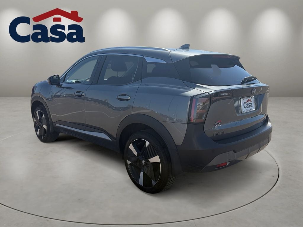 2025 Nissan Kicks SR FWD