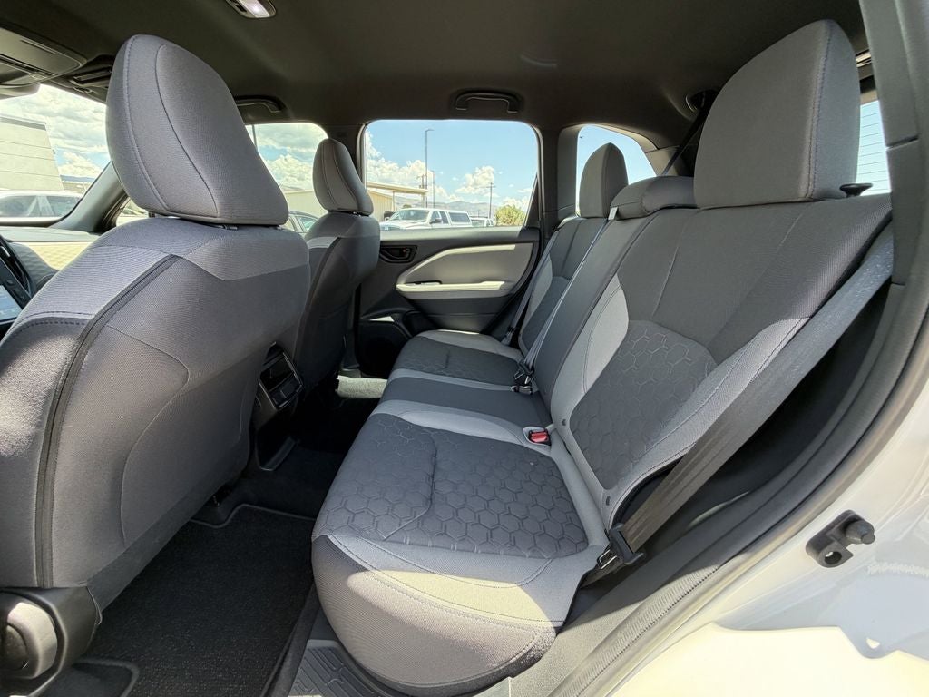 2025 Subaru Forester Base