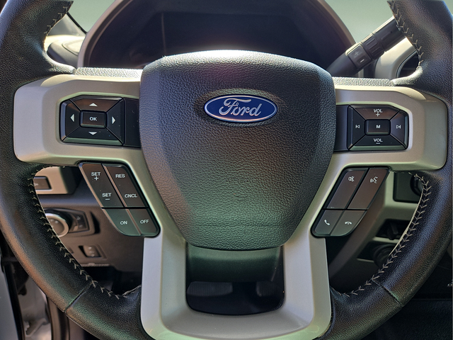 2020 Ford F-350SD Lariat DRW