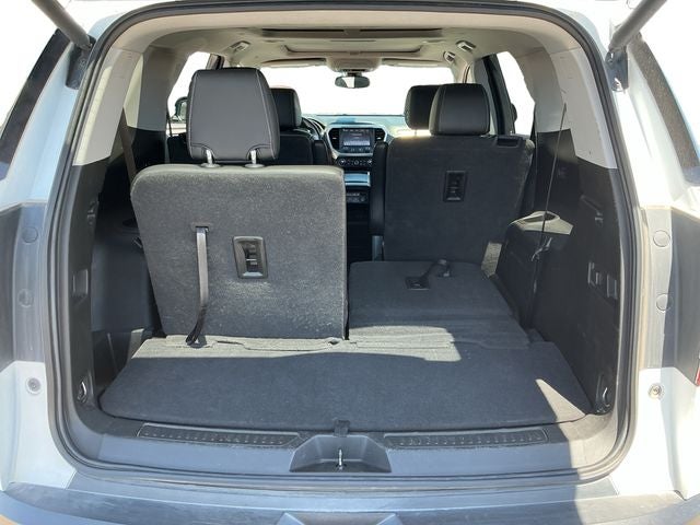 2021 GMC Acadia SLT