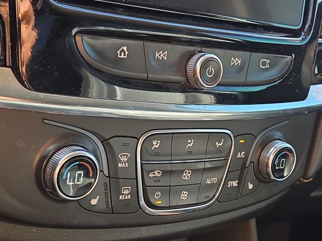 2021 Chevrolet Traverse RS