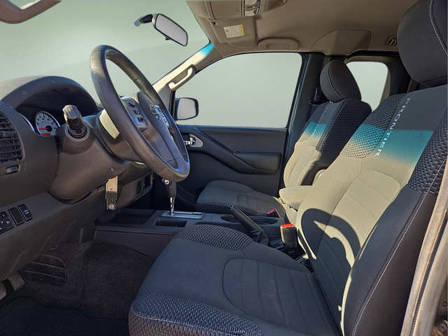 2014 Nissan Frontier Desert Runner