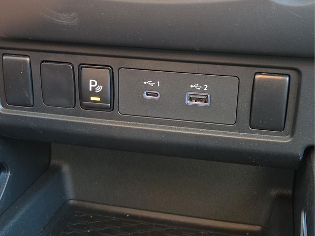 2025 Nissan Frontier S