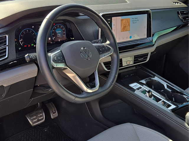 2024 Volkswagen Atlas Cross Sport 2.0T SEL R-Line