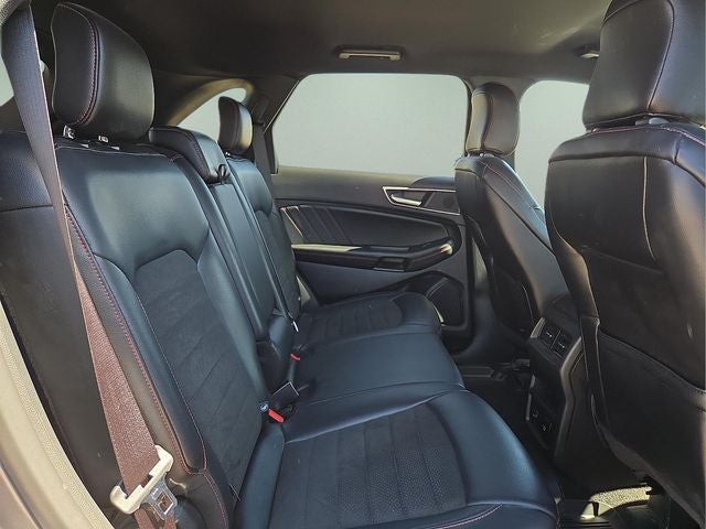 2022 Ford Edge ST Line