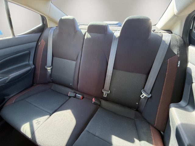2021 Nissan Versa 1.6 SR