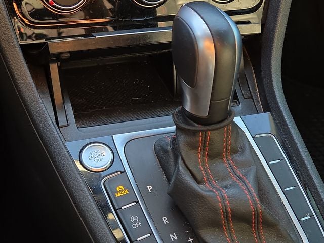 2020 Volkswagen Golf GTI 2.0T SE