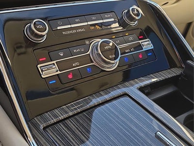 2019 Lincoln Navigator Black Label