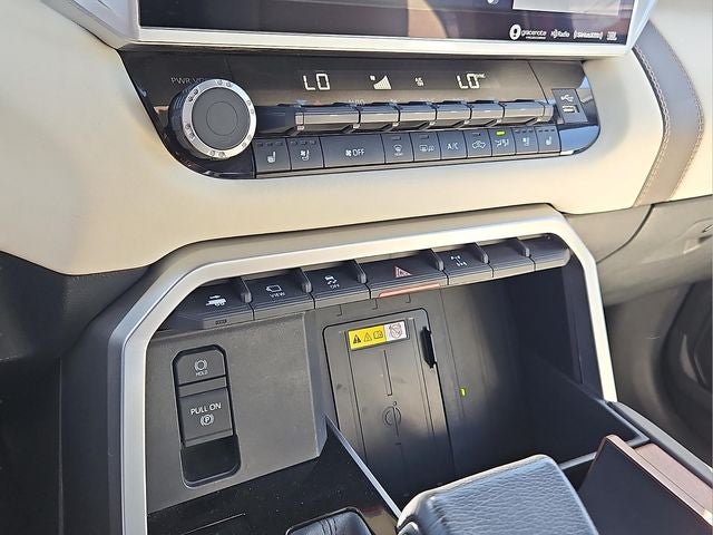 2023 Toyota Tundra Hybrid 1794 Edition