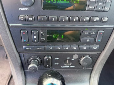 2002 Ford Thunderbird Base