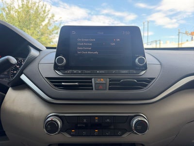 2021 Nissan Altima 2.5 SV