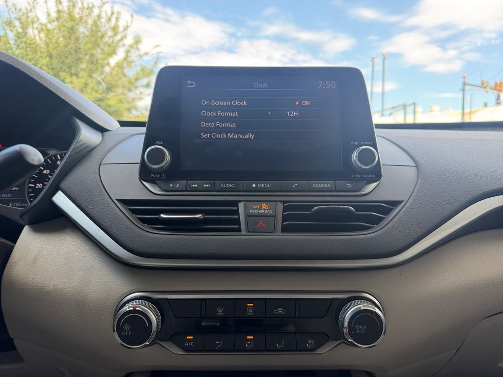 2021 Nissan Altima 2.5 SV