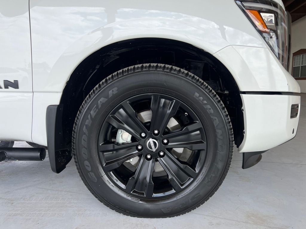2024 Nissan Titan SV