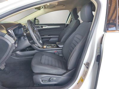 2017 Ford Fusion Hybrid SE