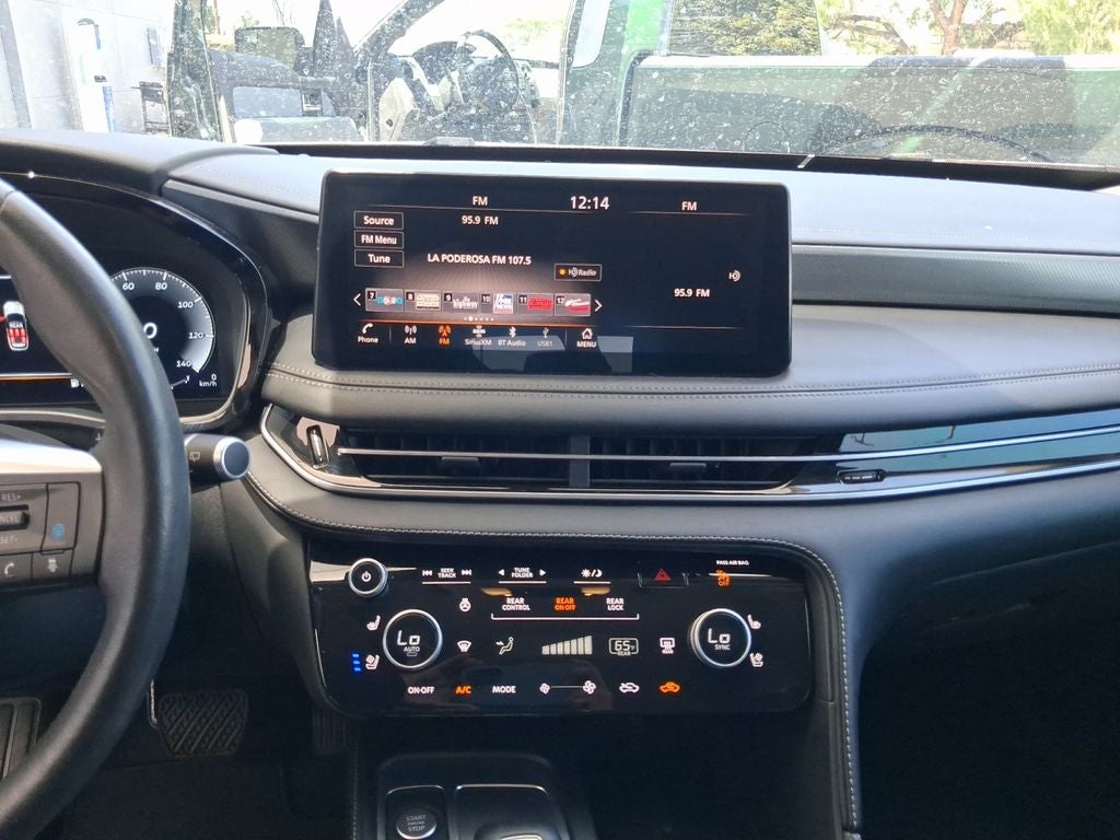 2024 INFINITI QX60 LUXE