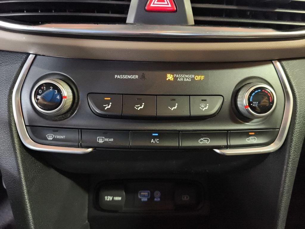 2020 Hyundai Santa Fe SE