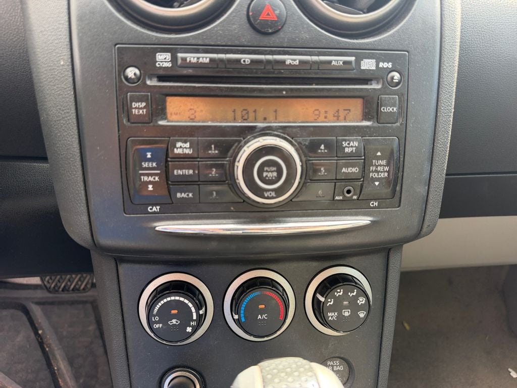 2013 Nissan Rogue S