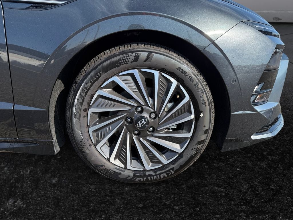 2025 Hyundai Sonata Hybrid Limited