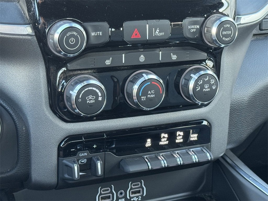 2025 RAM 1500 Lone Star