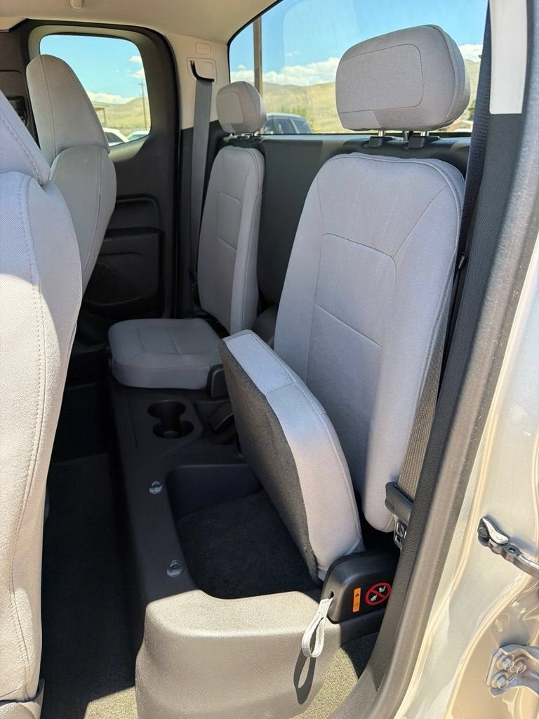 2016 Chevrolet Colorado 2WD WT