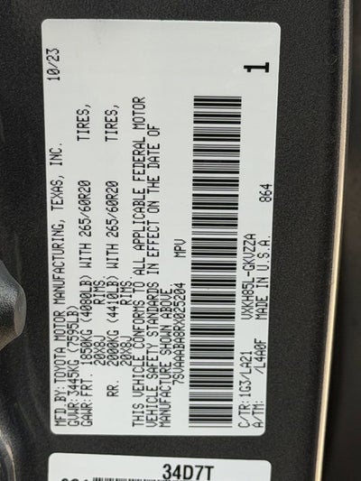 2024 Toyota Sequoia SR5