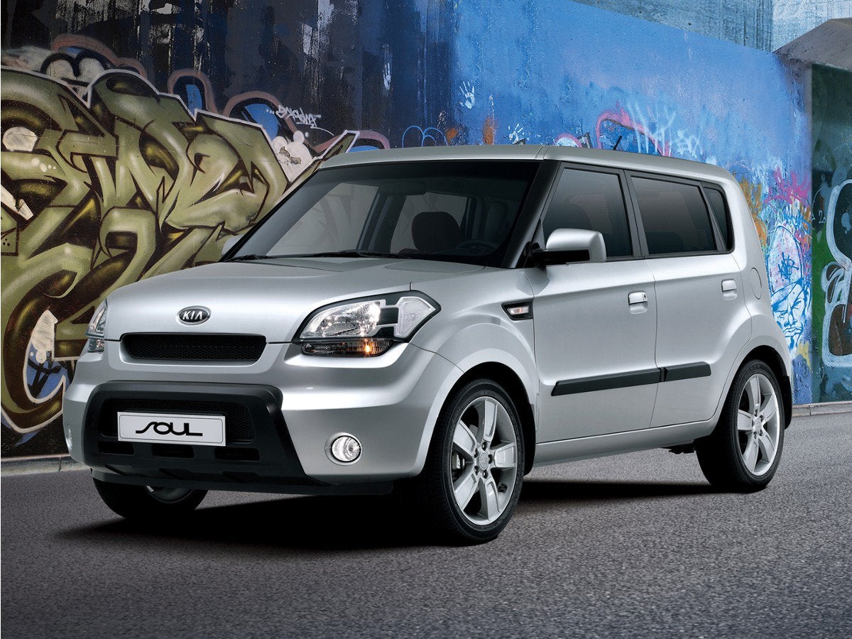 2010 Kia Soul +