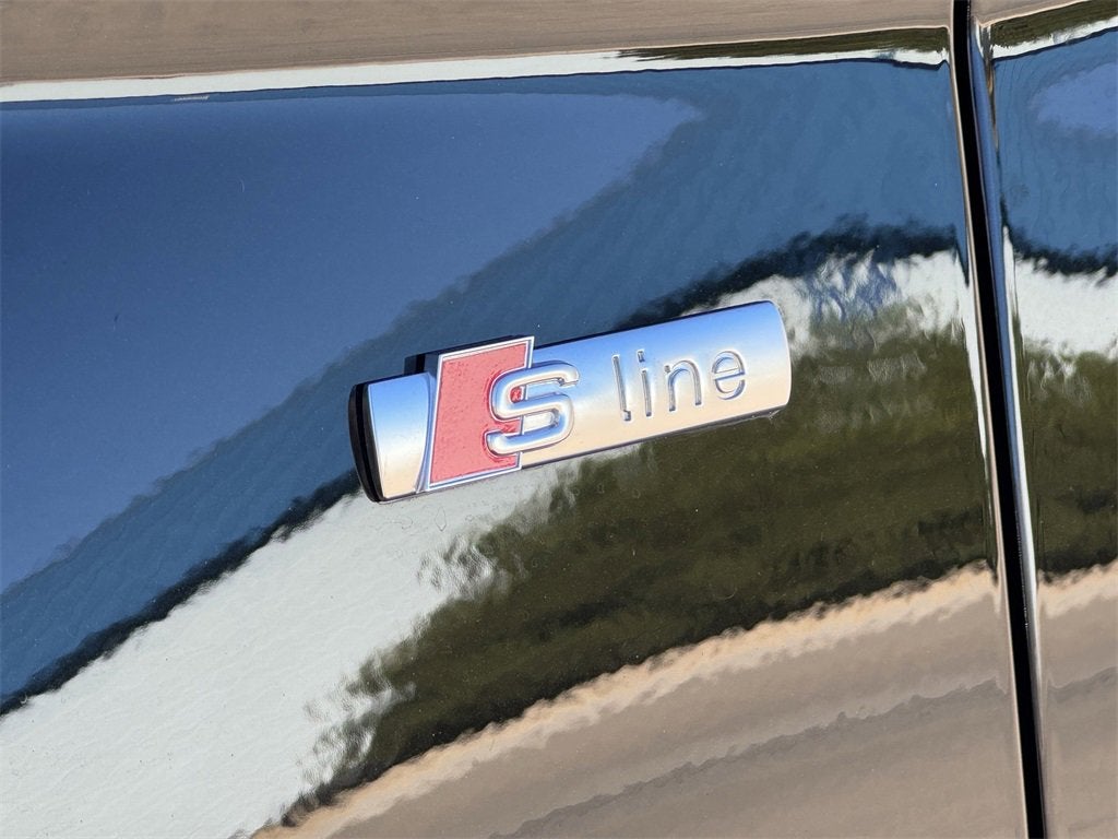 2024 Audi Q5 S line Premium Plus